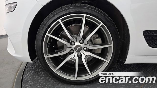 Genesis G70 Новый Gasoline 3.3T 4WD - фото 4