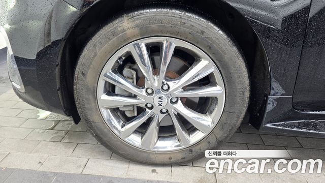 Kia Carnival Новый 9-Seater Noblesse - фото 4