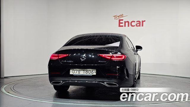 Mercedes-Benz CLS-Class C257 CLS400d 4MATIC AMG Line - фото 3