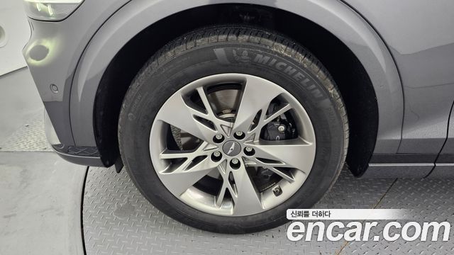 Genesis GV70 2.5T Gasoline AWD - фото 4