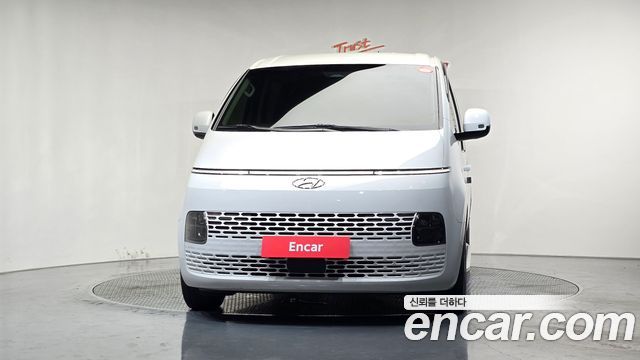 Hyundai Staria Cargo 5-Seater Modern - фото 2