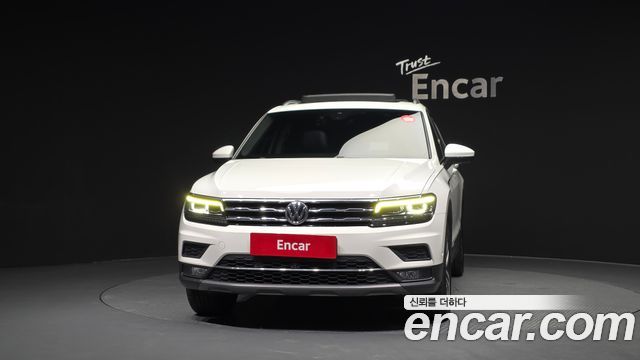 Volkswagen Tiguan 2.0 TDI Prestige - фото 2