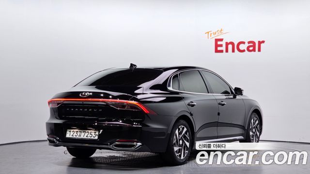 Hyundai Grandeur Новый IG, гибрид Exclusive - фото 1