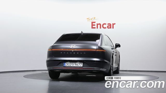 Hyundai Grandeur GN7, гибрид Exclusive - фото 3