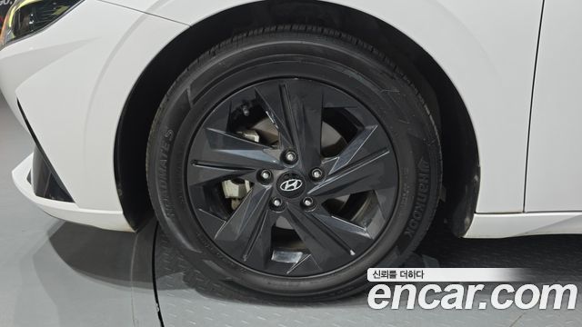 Hyundai Avante CN7, гибрид Smart - фото 4