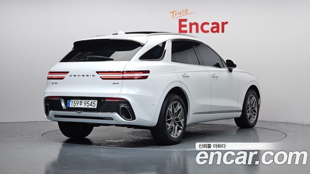 Genesis GV70 2.5T Gasoline AWD - фото 1