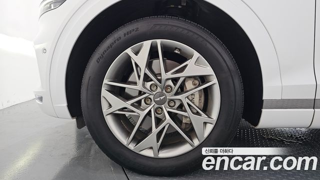 Genesis GV70 2.5T Gasoline AWD - фото 4