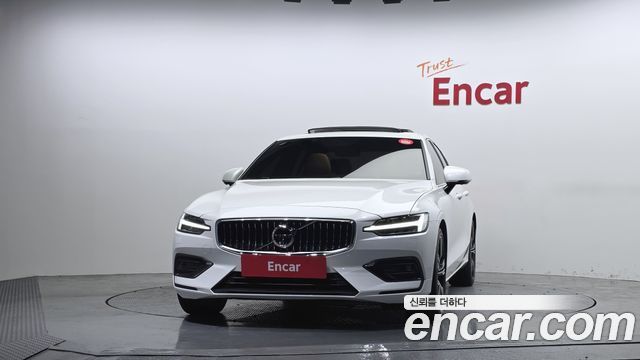 Volvo S60 3-го поколения T5 Inscroption - фото 2