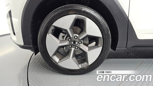 SsangYong Torres EVX E7 - фото 4