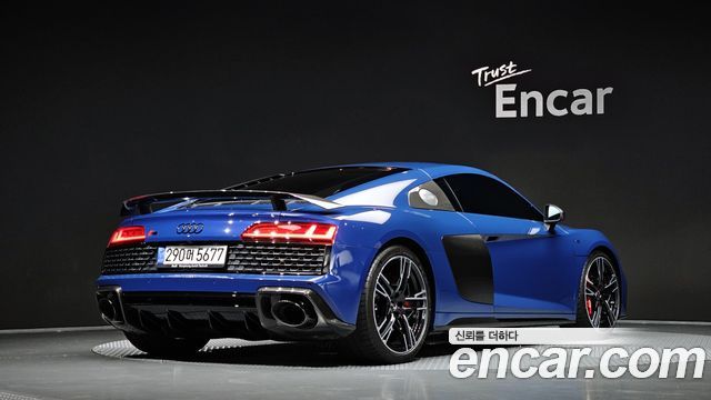 Audi R8 5.2 V10 Performance Coupe - фото 1