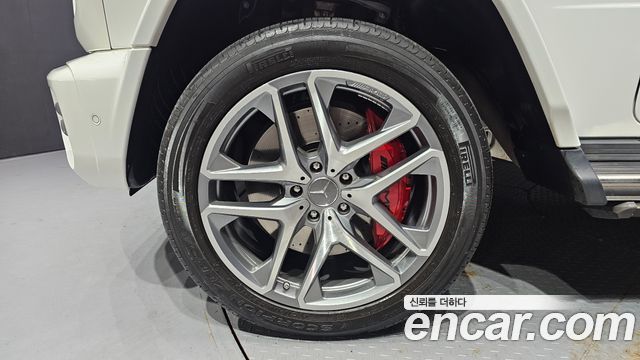 Mercedes-Benz G-Class AMG G63 - фото 4