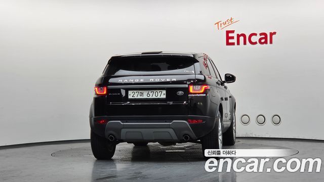 Land Rover Range Rover Evoque 2.0 TD4 SE - фото 3