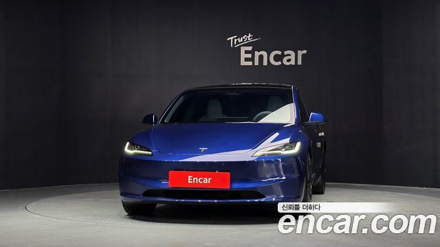 Tesla Model 3 Long Range AWD - фото 2