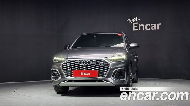 Audi Q5 FY 40 TDI Quattro Sportback Premium - фото 2