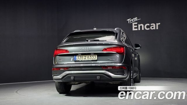 Audi Q5 FY 40 TDI Quattro Sportback Premium - фото 3