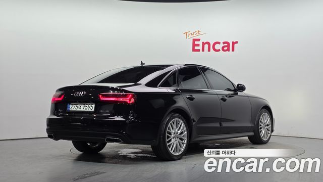 Audi A6 35 TDI Premium C7 - фото 1