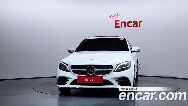Mercedes-Benz C-Class W205 C220 d 4MATIC AMG Line - фото 2