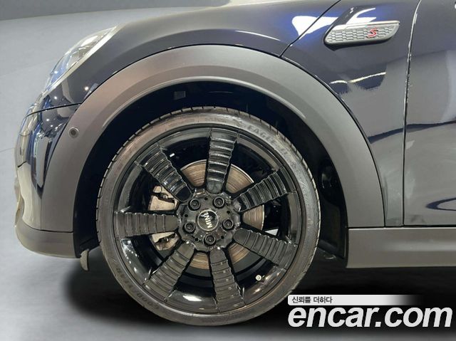 Mini Cooper Convertible S Resolute Edition 3rd Gen - фото 4