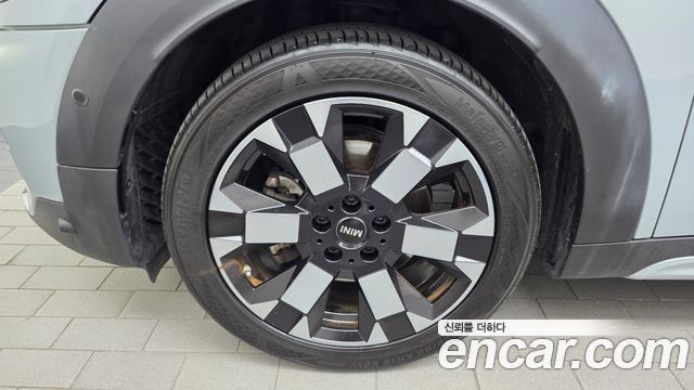 Mini Countryman Untamed Edition 2nd Gen - фото 4
