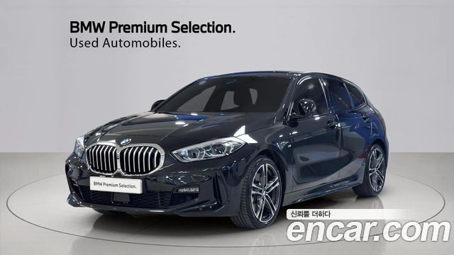 BMW 1 Series F40 120i M Sports - фото 0