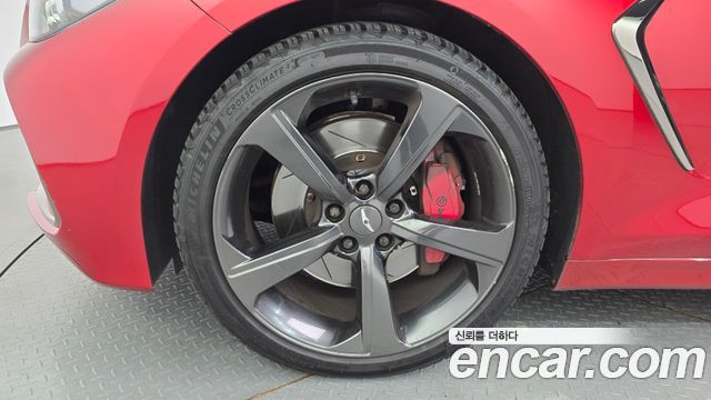 Genesis G70 3.3T Sport Prestige - фото 4