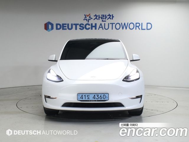 Tesla Model Y Long Range AWD - фото 2