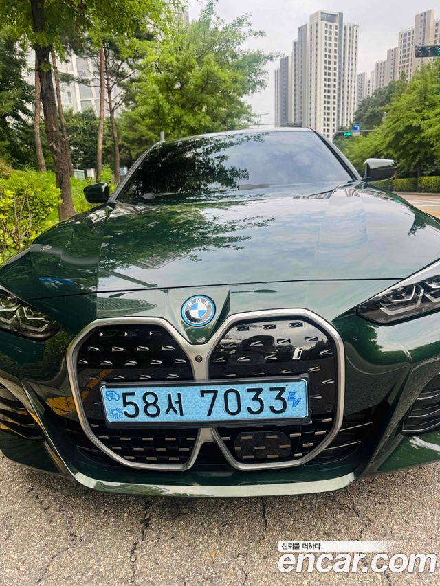 BMW i4 eDrive40 M Sports - фото 2