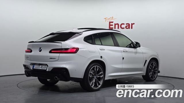 BMW X4 G02 xDrive20i M Sport X - фото 1