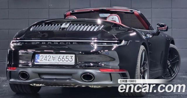 Porsche 911 Carrera GTS Cabriolet - фото 1