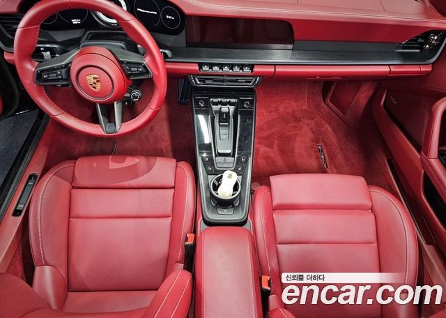 Porsche 911 Carrera GTS Cabriolet - фото 3