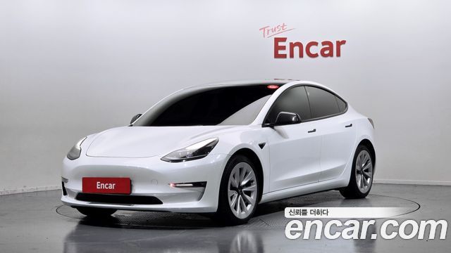 Tesla Model 3 Long Range AWD - фото 0