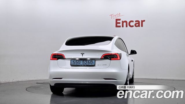 Tesla Model 3 Long Range AWD - фото 3