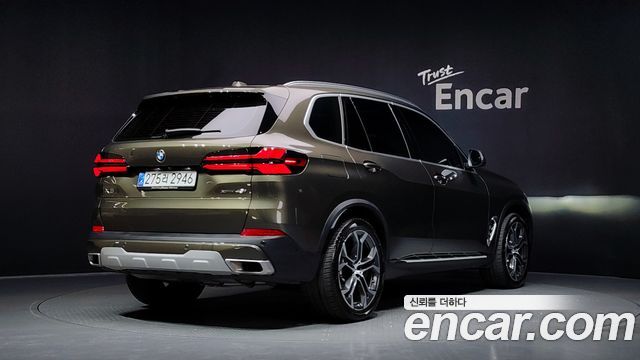 BMW X5 G05 xDrive 40i xLine - фото 1