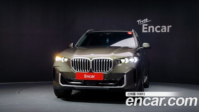 BMW X5 G05 xDrive 40i xLine - фото 2