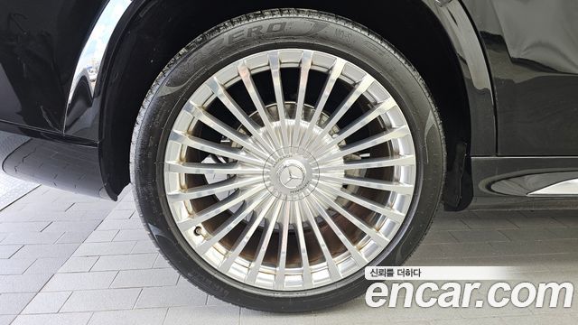 Mercedes-Benz GLS-Class X167 Maybach GLS600 4MATIC Manufakur - фото 4