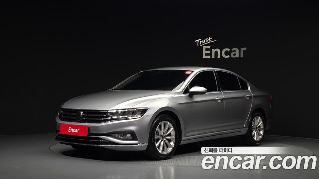 Volkswagen Passat B8 2.0 TDI Premium - фото 0