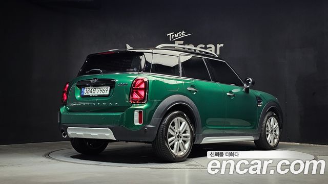 Mini Countryman Classic Plus Launch Pack 2nd Gen - фото 1