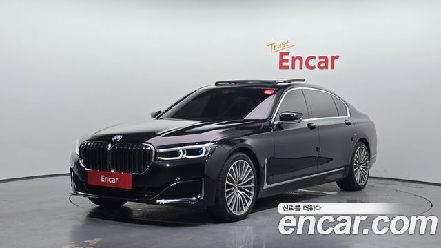BMW 7 Series G11 730Ld xDrive Design Pure Excellence - фото 0