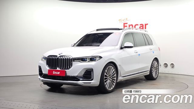 BMW X7 G07 xDrive 40d Design Pure Excellence 7-Seater - фото 0