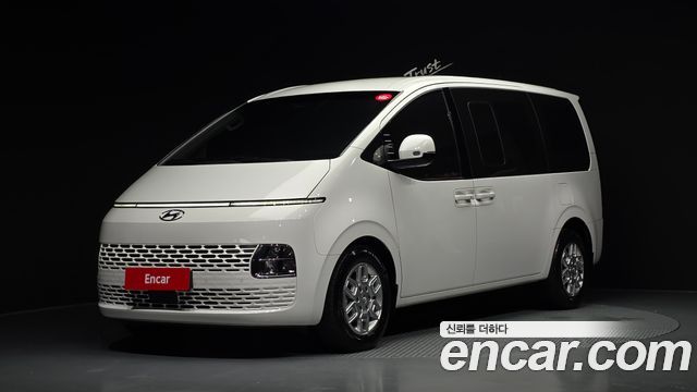Hyundai Staria Cargo 5-Seater Modern - фото 0
