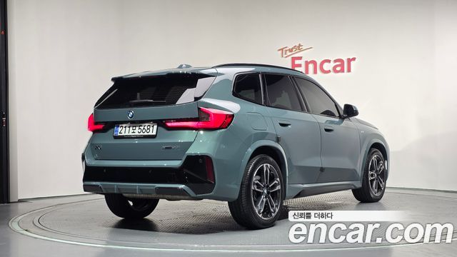 BMW X1 U11 xDrive 20i M Sport - фото 1