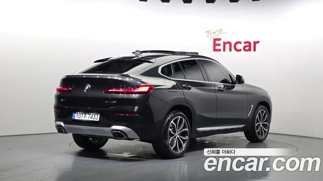 BMW X4 G02 xDrive20i xLine - фото 1