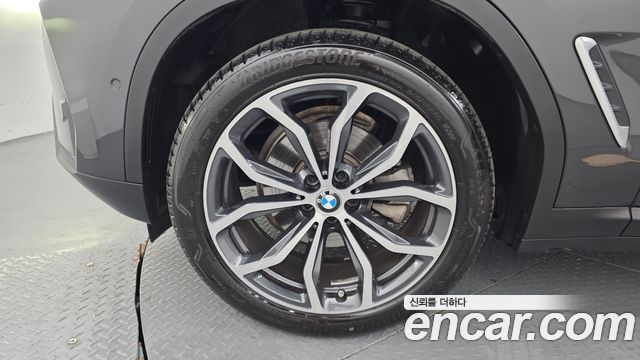 BMW X4 G02 xDrive20i xLine - фото 4