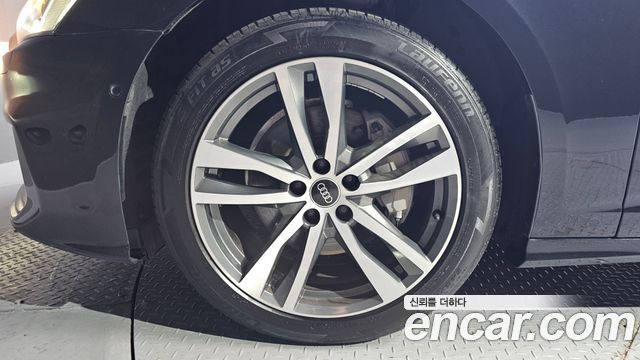 Audi A6 C8 45 TFSI Premium - фото 4