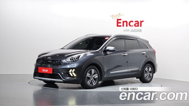 Kia Niro Новый 1.6 HEV Prestige - фото 0