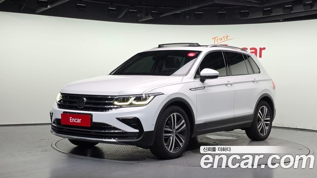 Volkswagen Tiguan 2-го поколения 2.0 TDI Prestige - фото 0