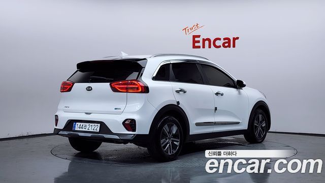 Kia Niro Новый 1.6 HEV Prestige - фото 1