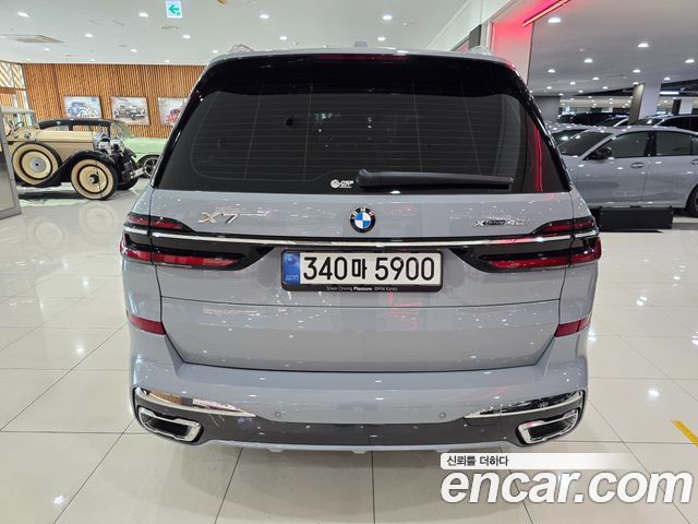 BMW X7 G07 xDrive 40i M Sport 6STR - фото 3