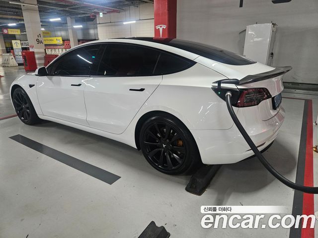 Tesla Model 3 Performance AWD - фото 1