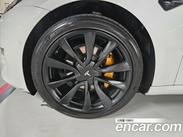 Tesla Model 3 Performance AWD - фото 4